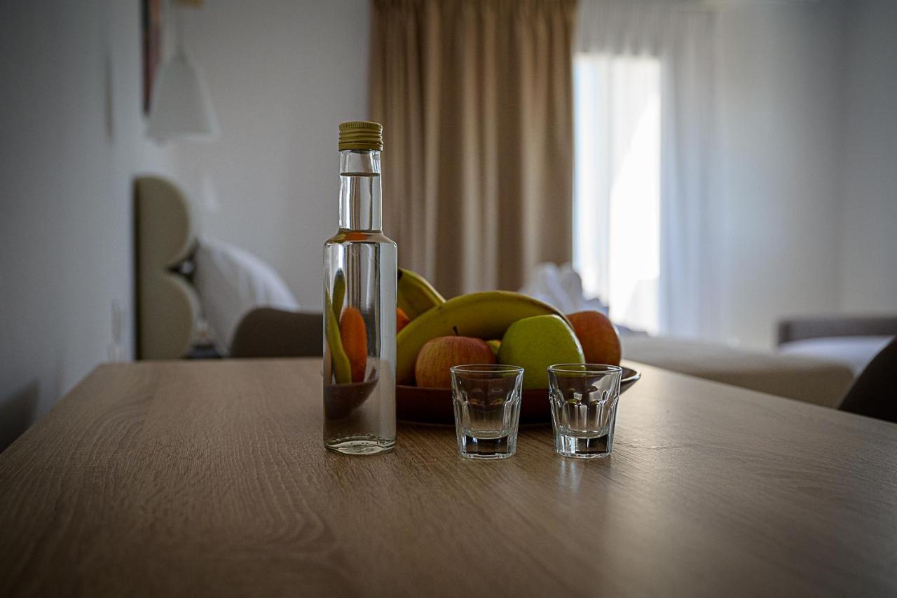 Sunsea Studios Close To The Beach Kato Gouves Extérieur photo