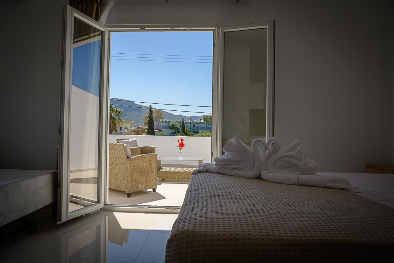 Sunsea Studios Close To The Beach Kato Gouves Extérieur photo
