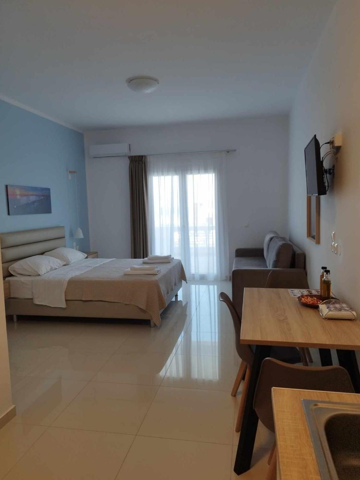 Sunsea Studios Close To The Beach Kato Gouves Extérieur photo